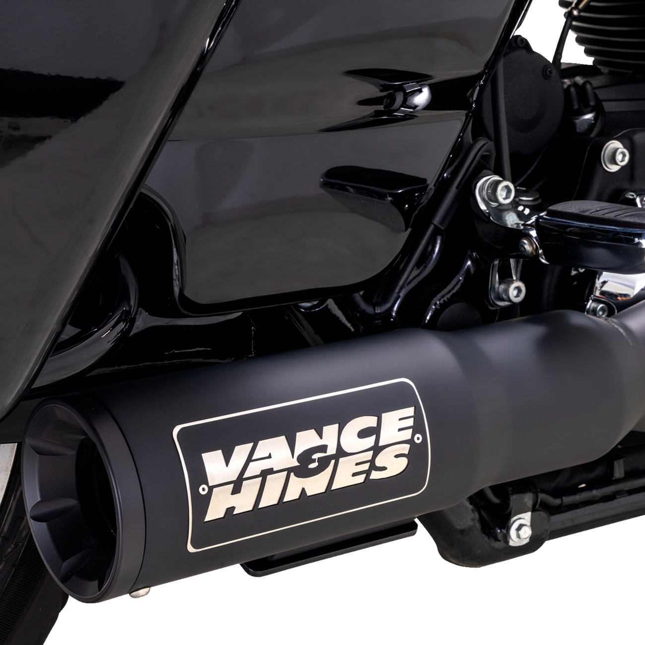 VANCE & HINES 47321-22 2-Into-1 High Output PCX™ Exhaust System in black for touring bikes, featuring sleek design and durable finish.