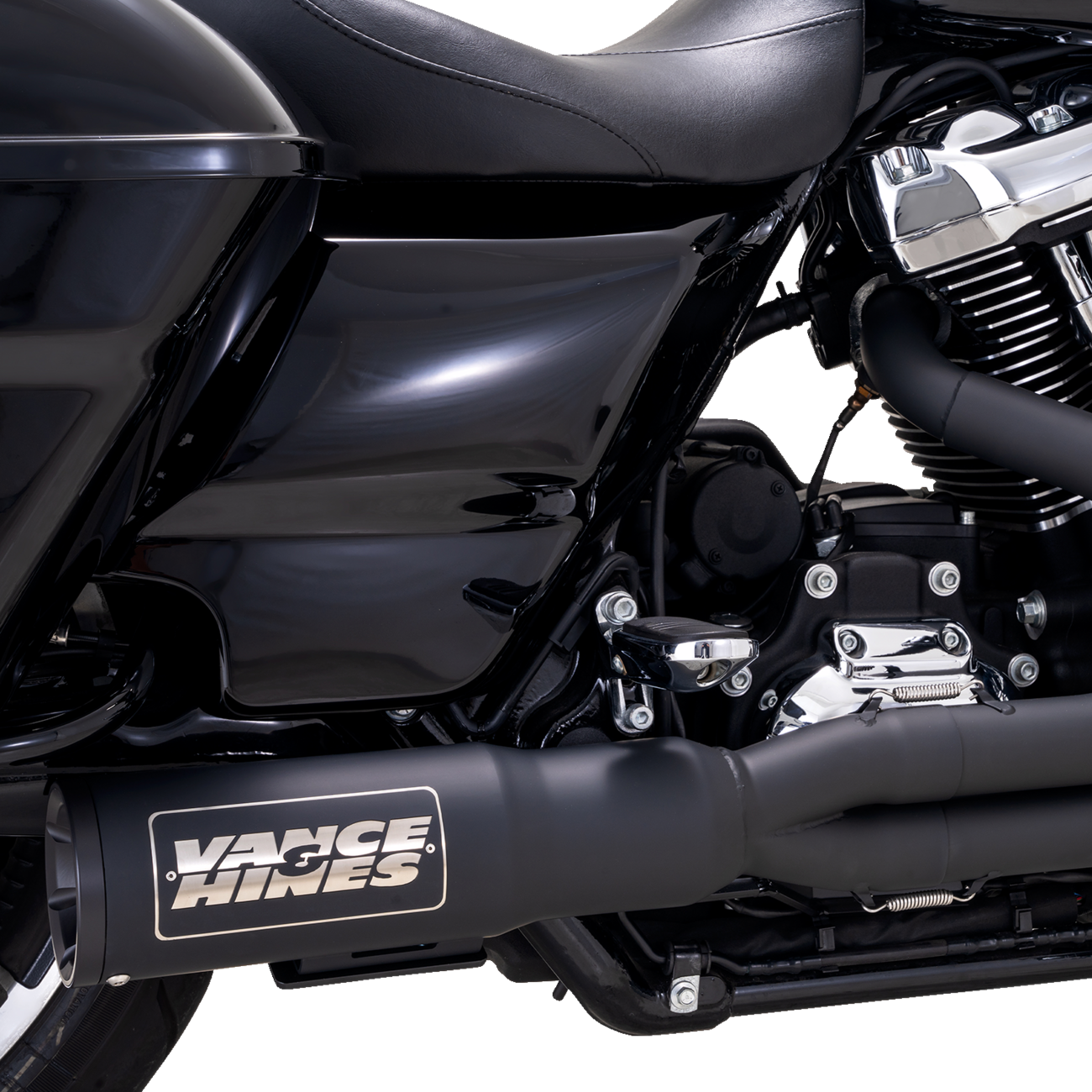 VANCE & HINES high output 2-into-1 PCX™ exhaust system for touring bikes, black finish, with polished steel details.