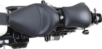 Contoured Saddlehyde S3 saddle pad for seats by SADDLEMEN, featuring a 9-inch size with textured leather surface.
