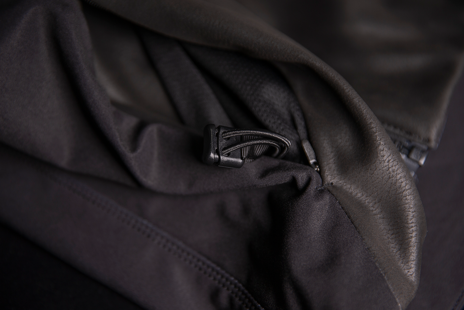 Black ICON Synthhawk jacket in 2XL size, showcasing the stylish design and durable fabric of this Bill's Exhausts branded jacket.