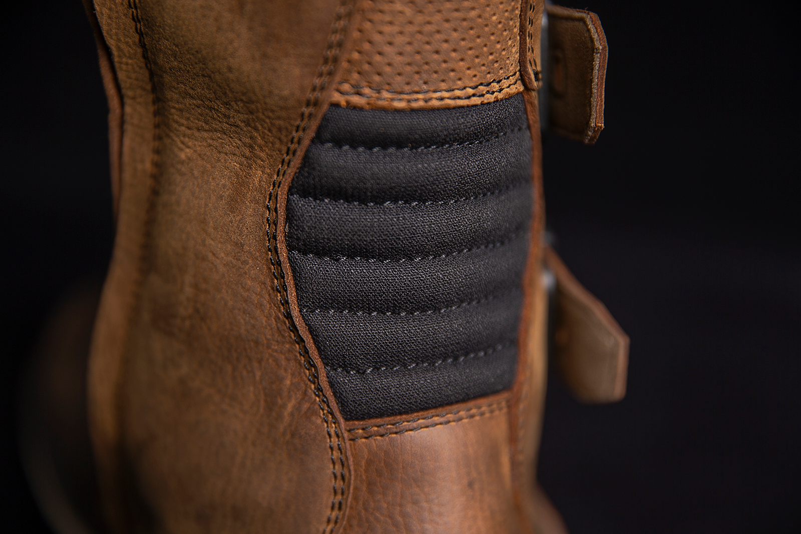 Bill's Exhausts ICON Elsinore 2™ CE boots in brown, size 10, featuring sturdy leather construction and rugged design.