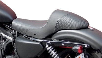 SADDLEMEN Americano Smooth Seat for XLR motorcycle by Bill's Exhausts, shown with sleek, contoured design and smooth finish.
