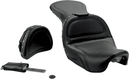Bill's Exhausts SADDLEMEN Explorer Special Seat with backrest for Dyna 806-04-040 motorcycle, showing padded seat and backrest support.