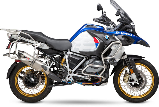 YOSHIMURA Yoshimura Exhaust Street R 77 Slip-On with stainless steel and carbon fiber end cap, motorcycle exhaust system.