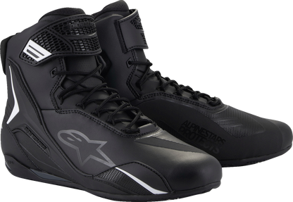 Alpinestars Faster-4 Road Cycling Shoes in black with US size 10, featuring sleek design and secure closure for cycling comfort.