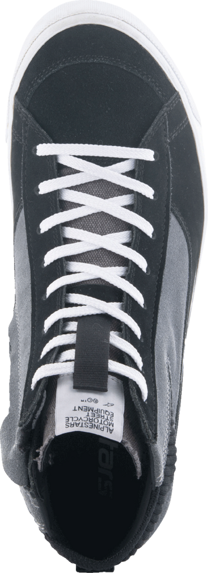 Alpinestars Stated shoes in black, gray, and white with US 8.5 size, featuring sporty design and durable materials.