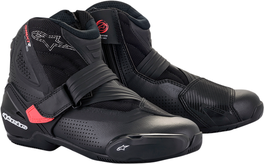 Alpinestars Stella SMX-1 R V2 vented motorcycle riding boots in black and pink, US 9, EU 41, with protective features and breathable design.