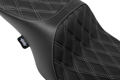 Drag Specialties Predator 2-up seat for Harley FL 1997-2007, with double diamond vinyl and silver stitching, motorcycle seat.