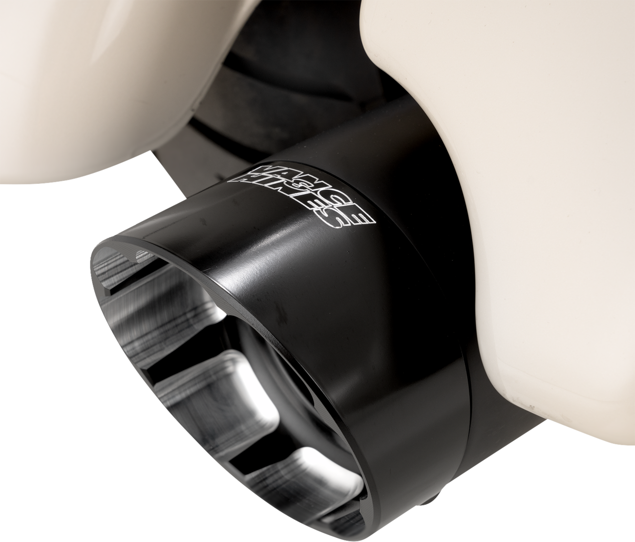 Vance & Hines Razorback 450 slip-on mufflers for M8 Bagger, black finish, featuring sleek design and part number 47960.