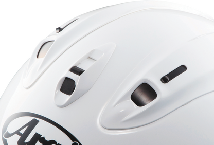 White ARAI Helmets Corsair-X motorcycle helmet with XL size, featuring aerodynamic design and ventilation for rider safety.