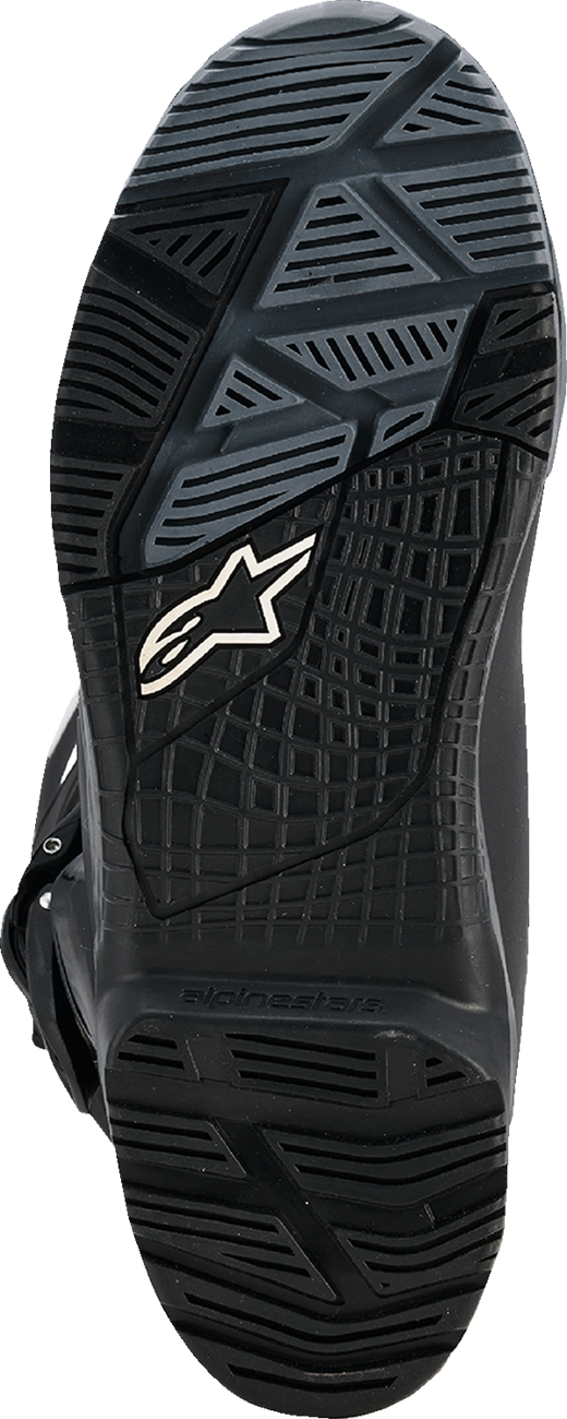 Alpinestars Corozal Adventure Drystar® motorcycle boots in black, US size 8, featuring rugged design and protective features.