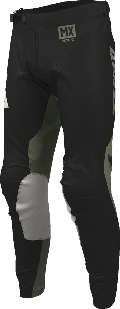 THOR Launchmode bleach pants in black and camo, US size 30, with distressed design and cargo pockets, made for durable streetwear style.