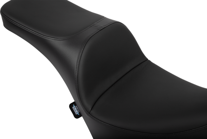 Drago Specialties Freedom Seat in solar leather for Harley FL/FX 2018-2025, front view showing sleek motorcycle seat design.