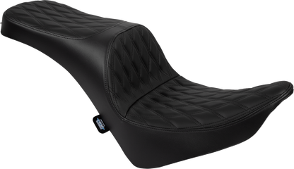 Drag Specialties Freedom Seat for Harley FL/FX 2018-2025 in solar leather with double diamond black stitching, showing the detailed seat design.