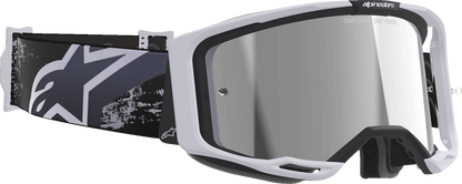 Alpinestars GOGGLES Vision 8 goggles with Lahnd Iron/Camo frame and silver mirror lens, featuring adjustable strap and ventilation.