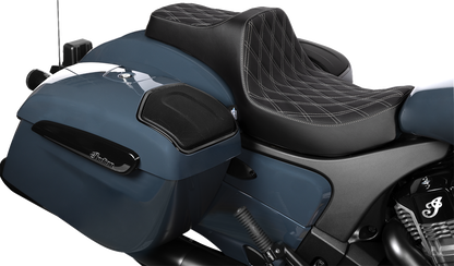 Drag Specialties Predator III 2-up vinyl motorcycle seat with double diamond pattern and silver stitching for Chieftain '25 and Challenger '20-'25