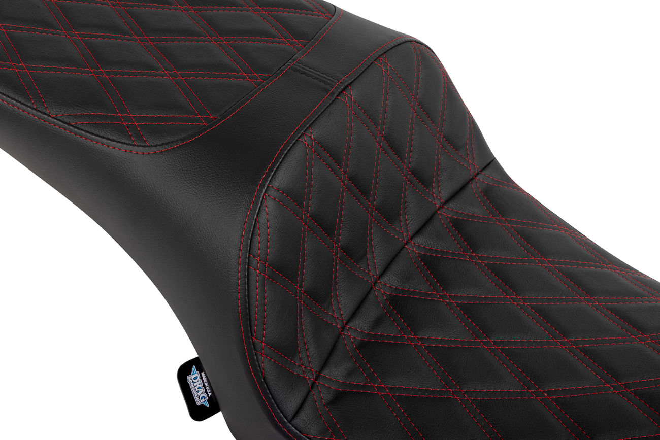 Drag Specialties Freedom Seat with Double Diamond Red Stitch for Challenger 2020-2025 and Chieftain 2025 motorcycle, close-up view.