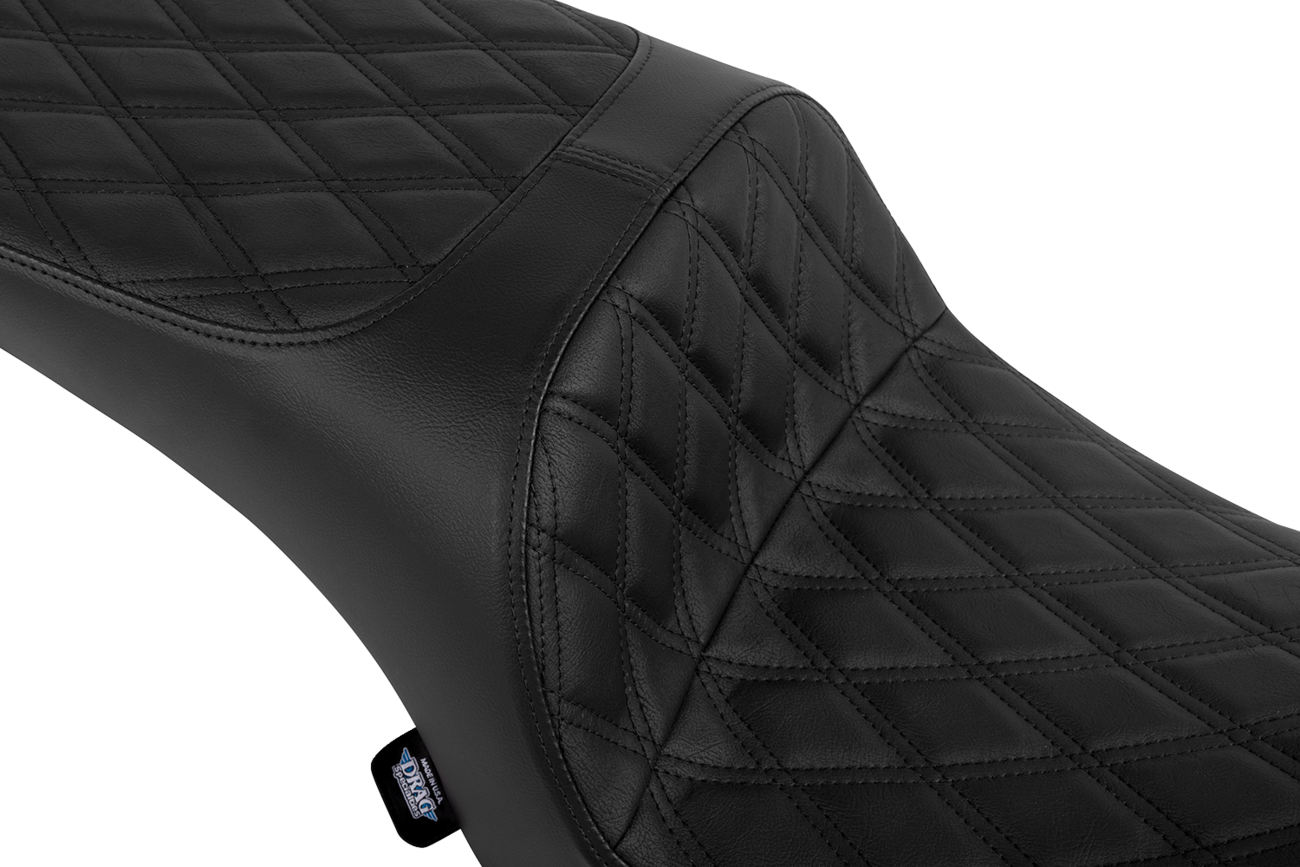 Drag Specialties Challenger and Chieftain vinyl seat with black double diamond stitching, designed for 2020-2025 motorcycle models.