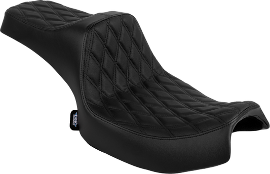 Drag Specialties Predator III 2-up seat for Chieftain '25 and Challenger '20-'25, featuring comfortable black upholstery and ergonomic design.