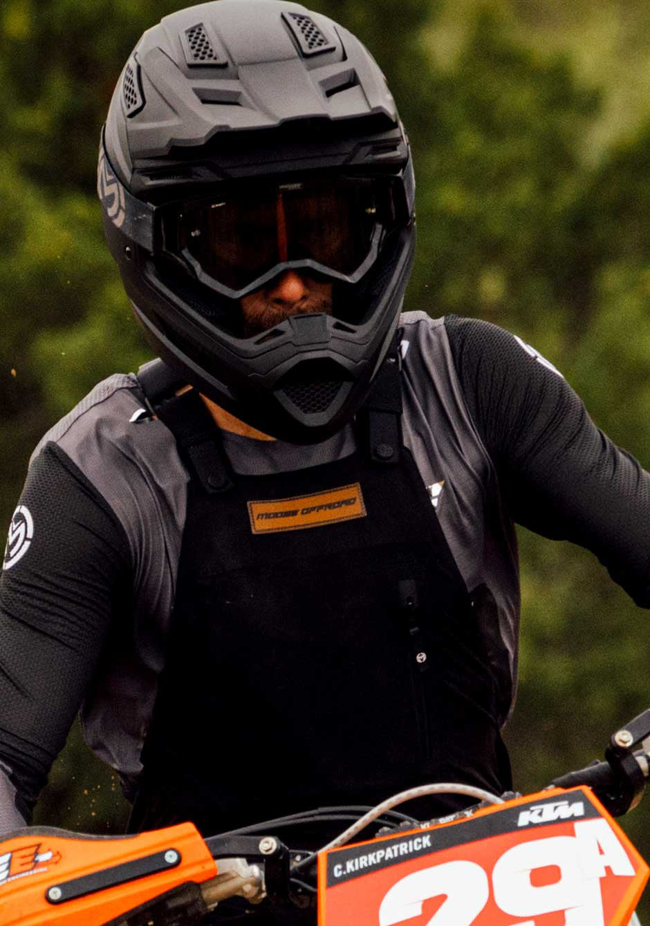 Z1R Dirt Maxx Adult Full-Face Off-Road Helmet – Black & White