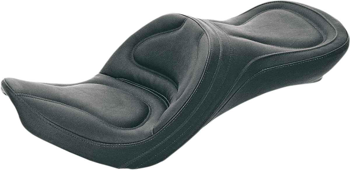Bill's Exhausts SADDLEMEN Explorer seat for FX/FL '58-'84 without driver backrest, showcasing the sleek motorcycle seat design.