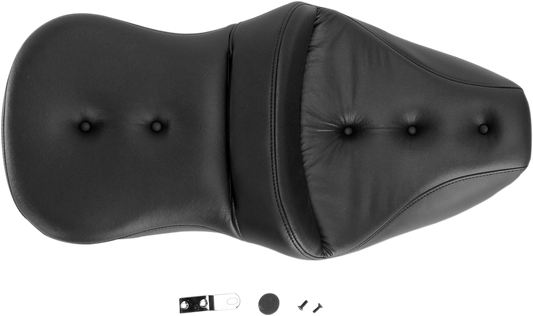 Black Saddlemens Pillow-Top Roadsofa seat for FLH/FLT motorcycles, featuring a comfortable, padded design for 1999-2007 Harley-Davidson models.