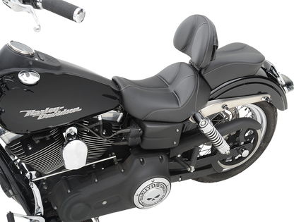 Black SADDLEMEN Dominator Solo Seat with gray stitching for FL/FX motorcycles 2006-2017, designed for comfort and style.