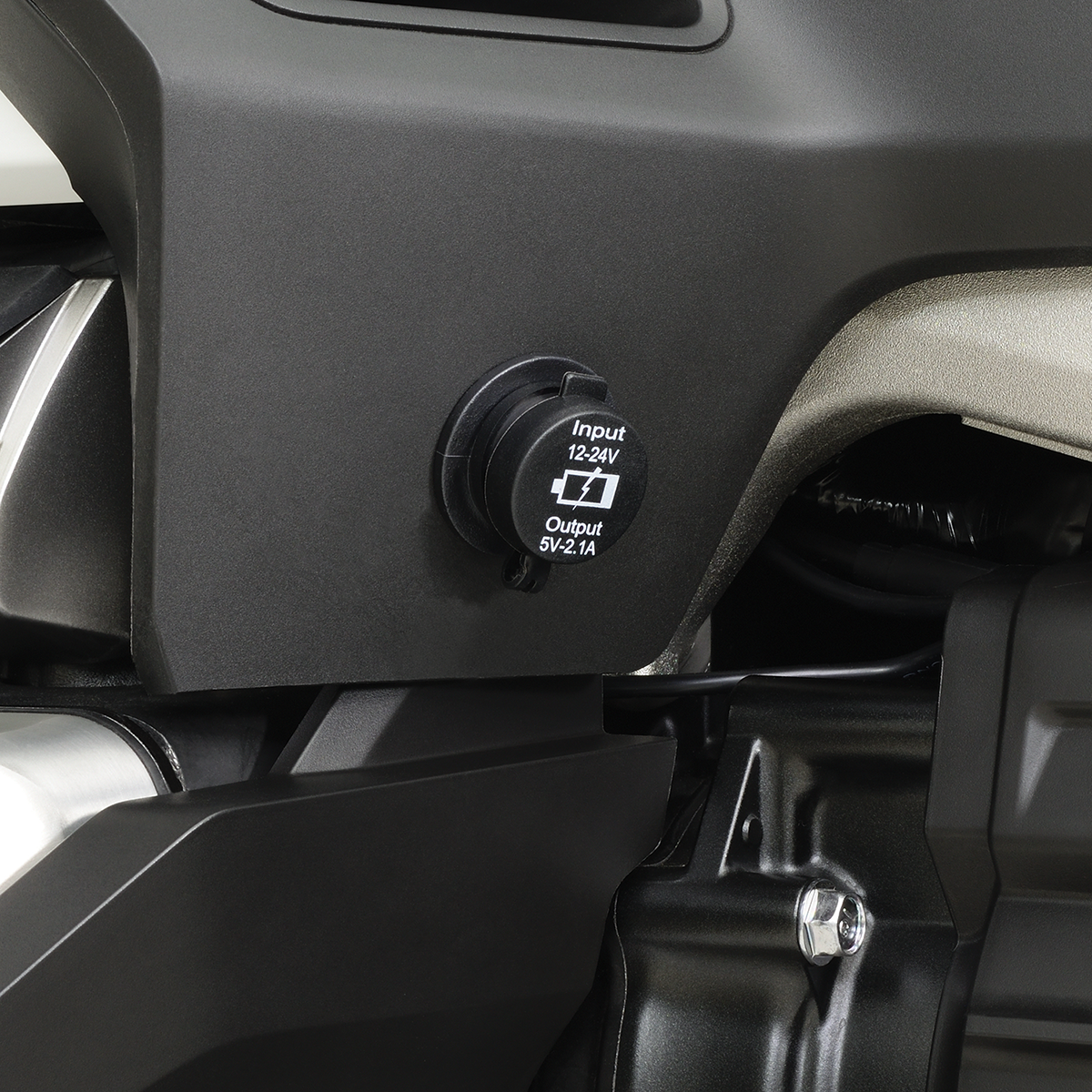 Bill's Exhausts SHOW CHROME USB Auxiliary Socket engine accessory with 2 USB ports for vehicle use.