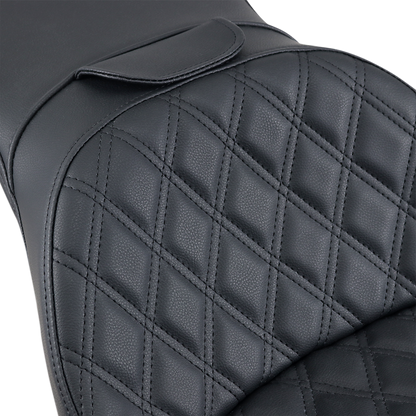 Black Saddlemen Explorer motorcycle seat with backrest, lattice stitching, designed for FXST models.