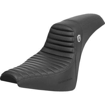 Saddlemens Pro Series SDC performance motorcycle seat with tuck-n-roll design, carbon fiber accents, and gripper surface for FX '18-'24.