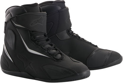 Alpinestars Fastback v2 black shoes in US 11.5, featuring sleek design, durable material, and racing-inspired style.