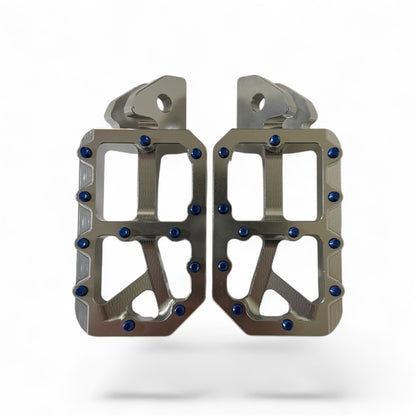 Silver Wide Foot Pegs