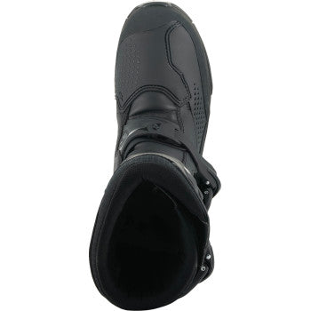 Alpinestars XT-8 Gore-Tex® motorcycle boots in black, EU 43, featuring durable design and waterproof Gore-Tex® membrane.