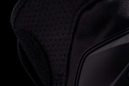 Black ICON Cloverleaf 2 Knee Pads CE armor in S-XL size, designed for knee protection with durable construction.