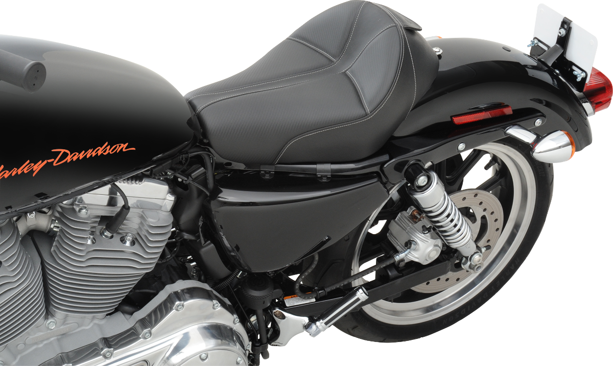 Black SADDLEMEN Dominator Solo Seat with gray stitching for XL bikes, featuring stitched leather upholstery and ergonomic design.