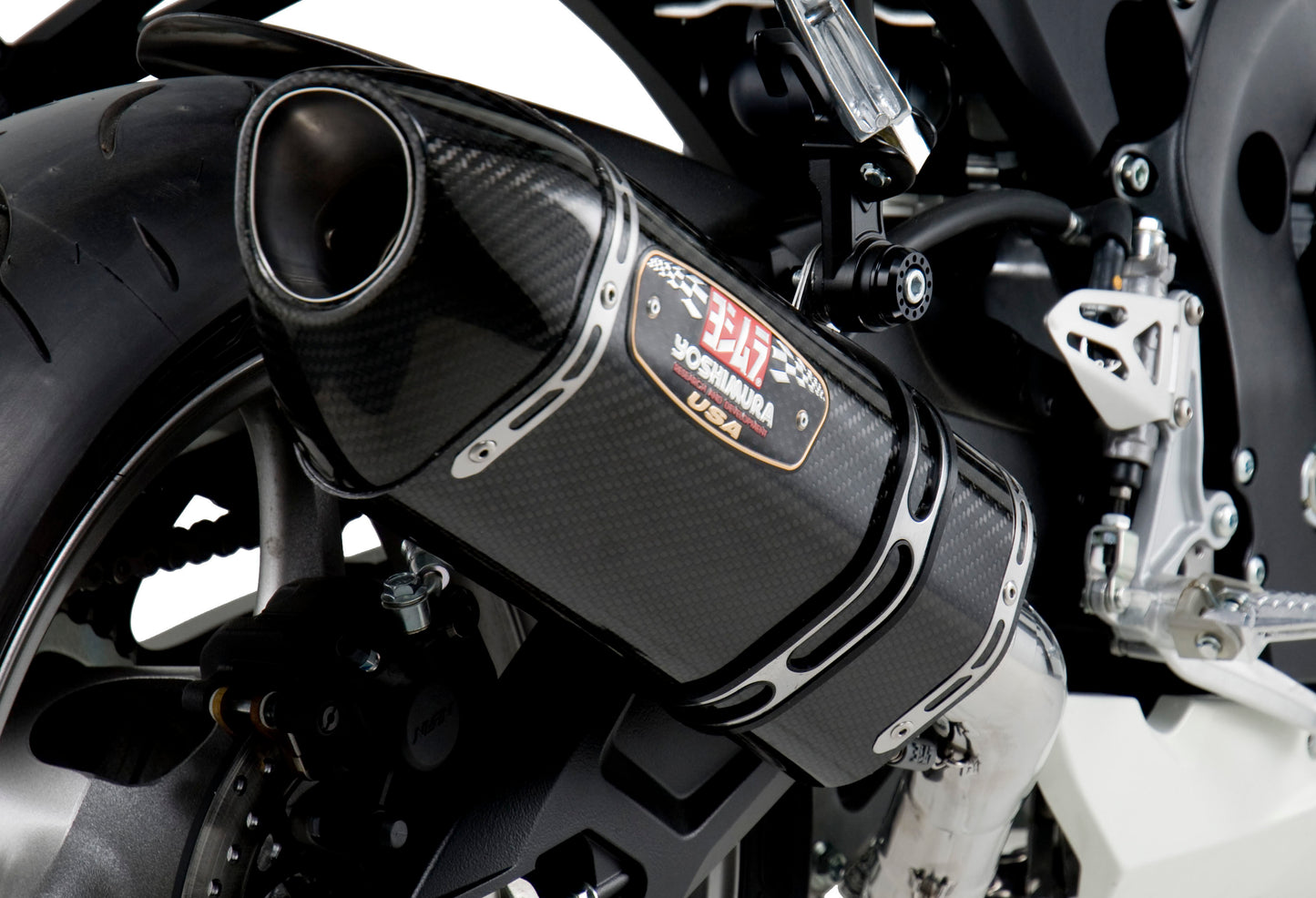 YOSHIMURA Yoshimura Exhaust Race R 77 full system with stainless steel and carbon fiber components, showcasing the polished exhaust and headers.