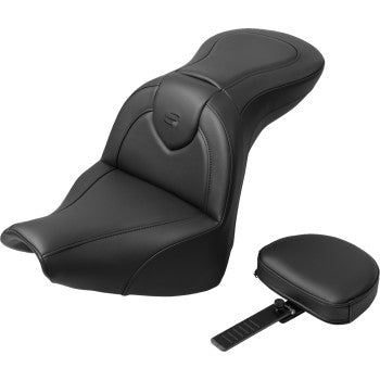 Black SADDLEMEN RoadSofa™ motorcycle seat with backrest, featuring black stitching, designed for FXBR/S models 2018-2020.