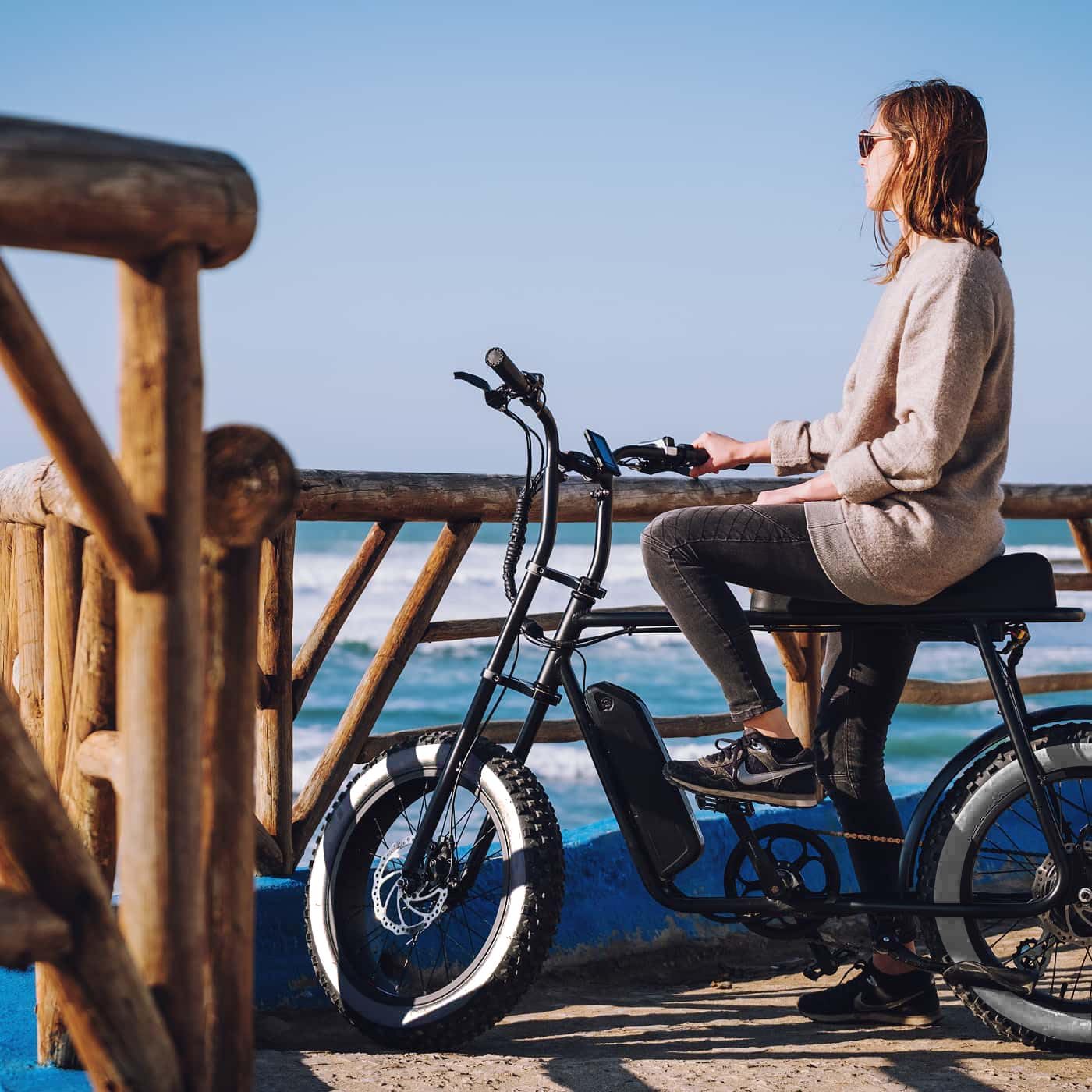 Hycline Raider white-wall E-bike and fat bike tire with durable tread and white sidewalls, suitable for off-road and urban riding.