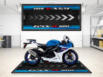 Designed Pit Mat for Suzuki GSX-R600 Motorcycle - MM7358 - Howling Moto