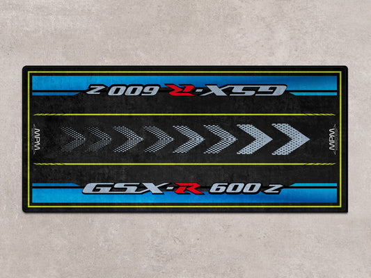 Designed Pit Mat for Suzuki GSX-R600Z Motorcycle - MM7359 - Howling Moto