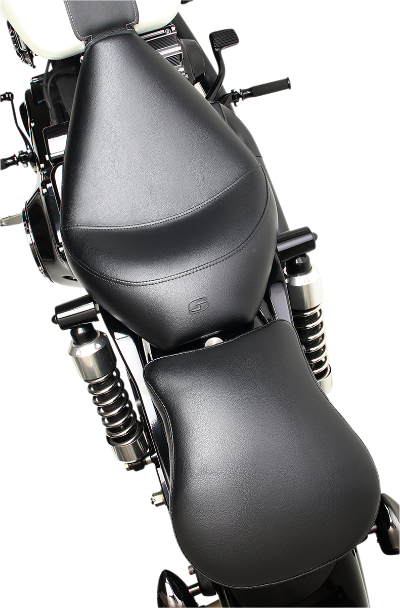 Contoured Saddlehyde S3 pad for seats by Saddlemens, shown in a close-up view highlighting its contoured design and saddle leather finish.