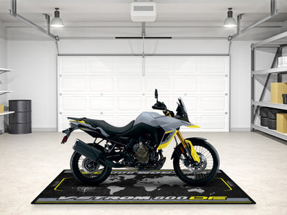 Designed Pit Mat for Suzuki V-STROM 800DE Motorcycle - MM7373 - Howling Moto