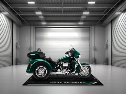 Motorcycle Mat for Trike Motorcycle "Best of Trike" - MM7433 - Howling Moto