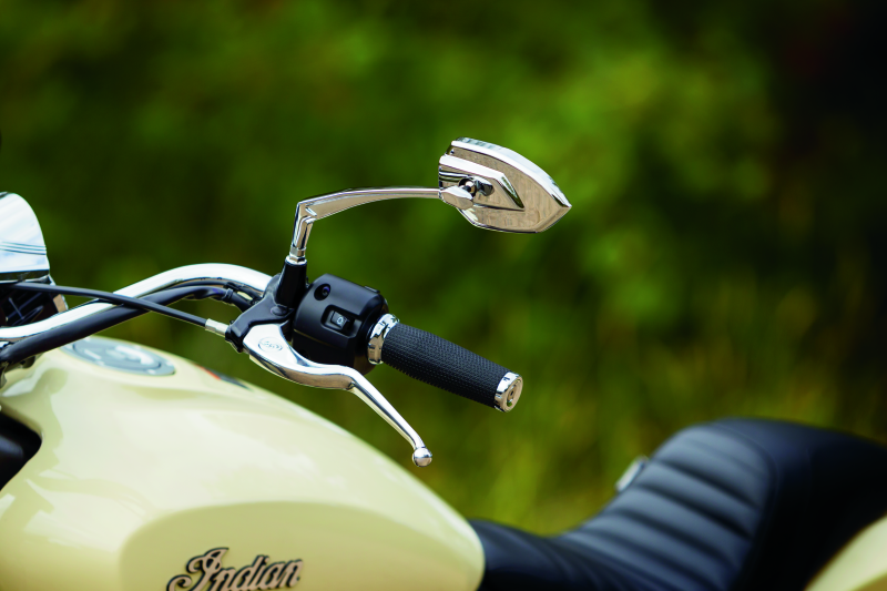 Kuryakyn Thresher grips for powersports, 7/8 inch chrome handlebar grips with textured surface for enhanced grip and style.