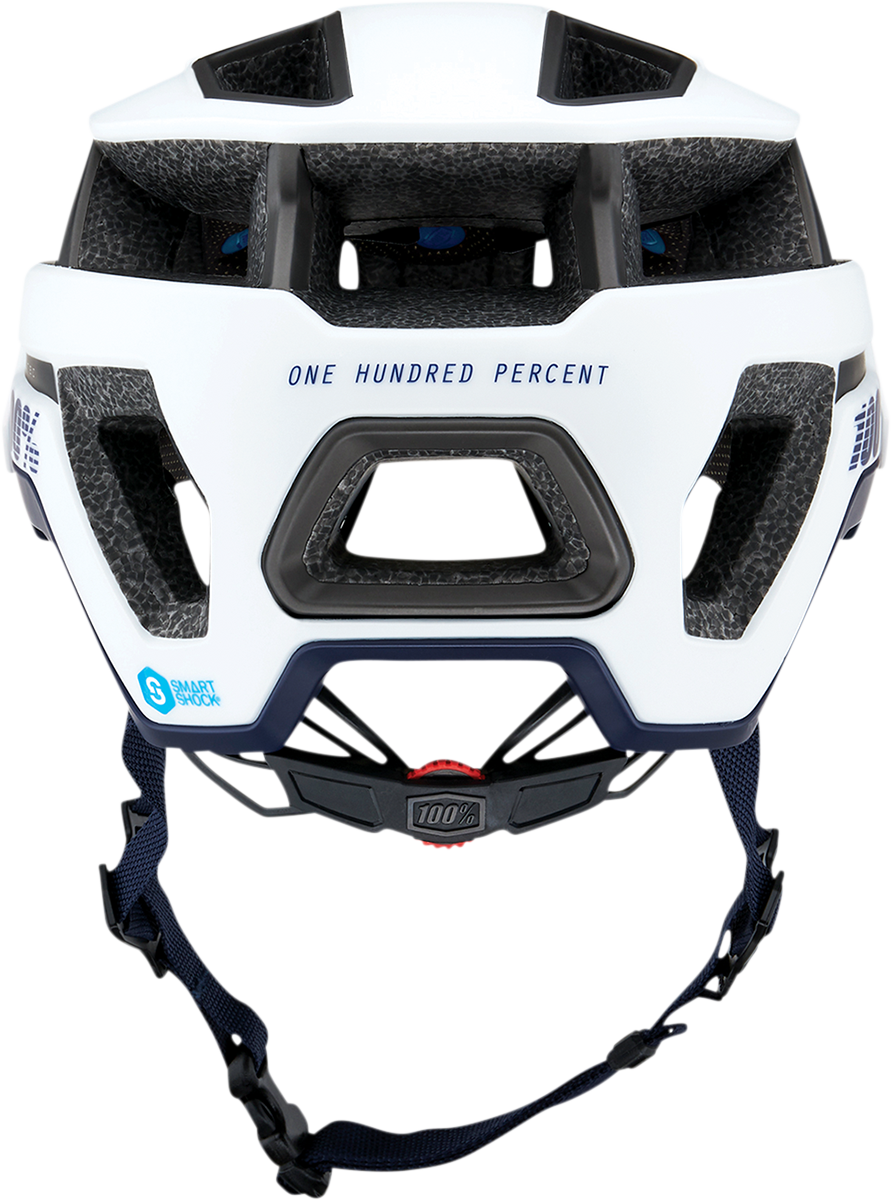 White Altec bicycle helmet in size S/M with adjustable straps and ventilation, designed for safety and comfort.