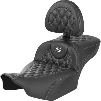 SADDLEMEN Roadsofa™ Extended Reach Seat - with Backrest - Lattice Stitch - White Stitch - FLTR/FLHX '23-'24 823-07-207B6