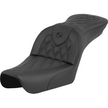 Bill's Exhausts SADDLEMEN RoadSofa™ seat with lattice stitch for FXDWG 2004-2005, shows textured leather seat without driver backrest