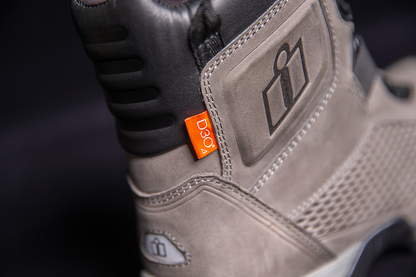 Gray ICON Stormhawk boots by Bill's Exhausts, size 11.5, featuring rugged leather and sturdy construction.