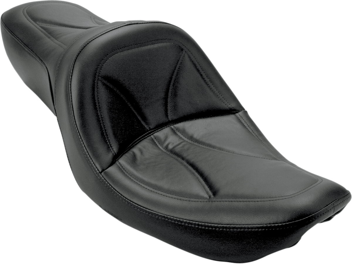 SADDLEMEN King Seat for Harley FXD '96-'03, motorcycle seat with padded leather cushion and detailed stitching.