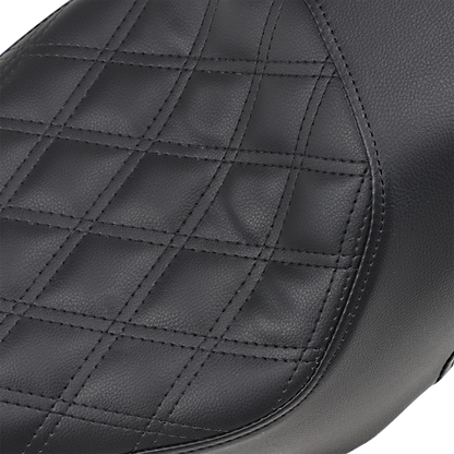 Black SADDLEMEN Profiler motorcycle seat with front lattice and rear smooth design, XL size, showcasing detailed stitching and style.